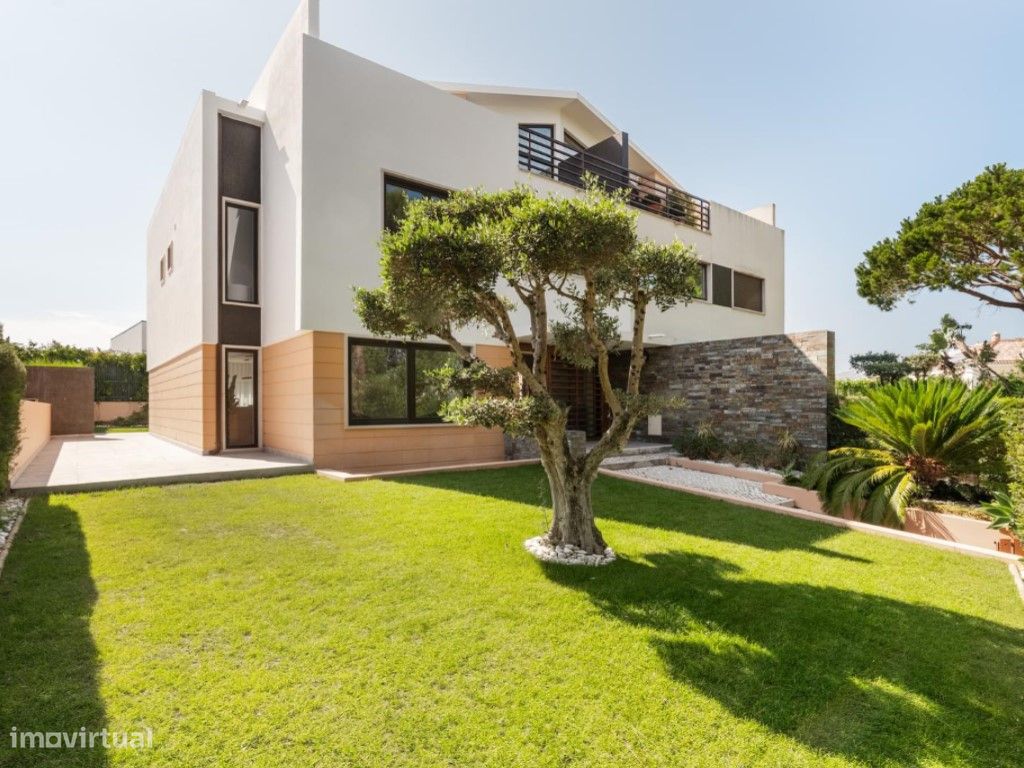 4 bedrooms House in Cascais, Portugal No. 265955