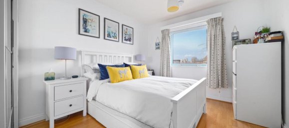 2 bedrooms Apartment in London, United Kingdom No. 12603 2