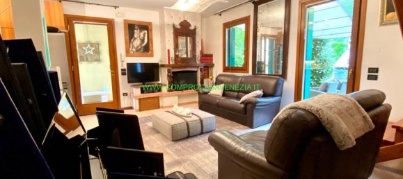 Вилла с 6 комнатами в Казьер, Италия № 234469 4