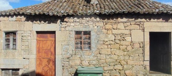 3 bedrooms House in Trancoso, Portugal No. 27670 3