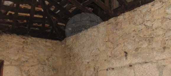 3 bedrooms House in Trancoso, Portugal No. 27670 8