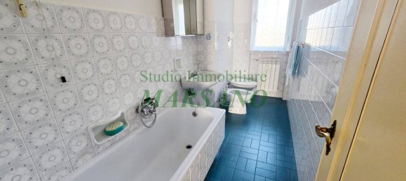 2 bedrooms Apartment in Genoa, Italy No. 352394 16