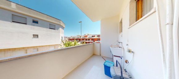 4 bedrooms Apartment in Surbo, Italy No. 326048 34