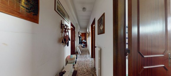 4 bedrooms Apartment in Surbo, Italy No. 326048 24