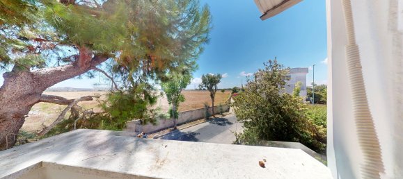 4 bedrooms Apartment in Surbo, Italy No. 326048 27