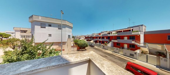 4 bedrooms Apartment in Surbo, Italy No. 326048 28