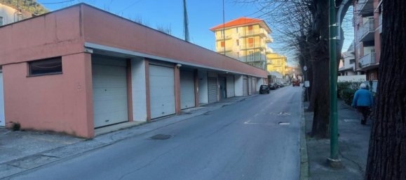 Studio in Arenzano, Italy No. 318002 5