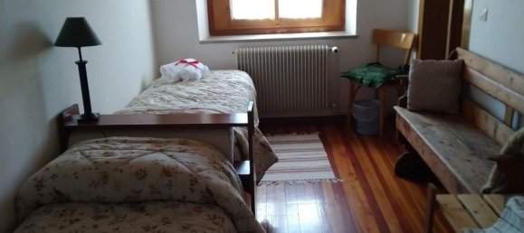 5 rooms Apartment in Pieve di Cadore, Italy No. 91406 8