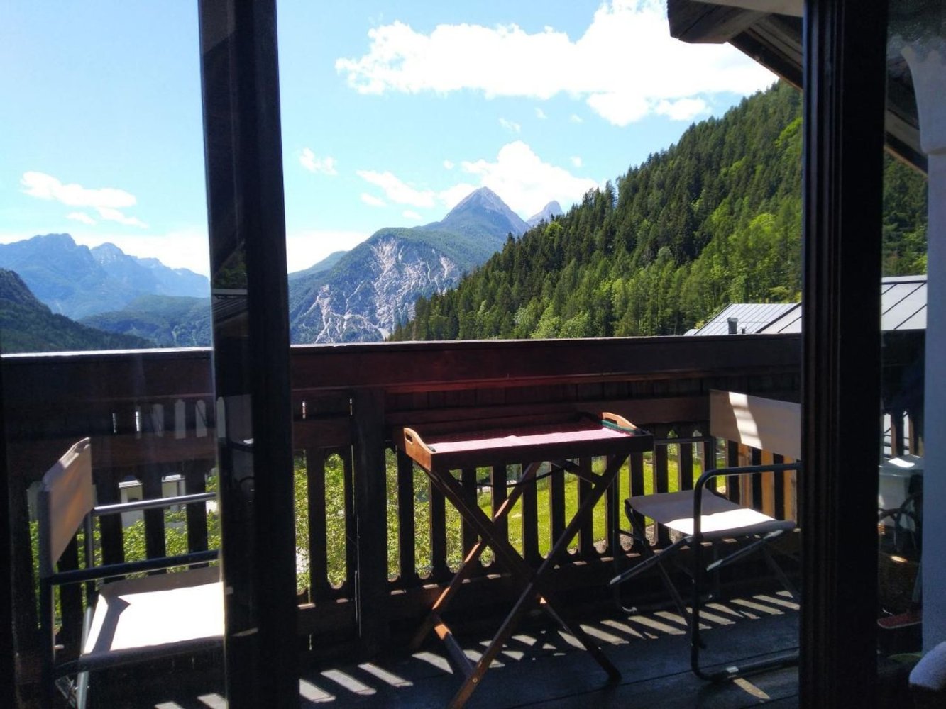 5 rooms Apartment in Pieve di Cadore, Italy No. 91406