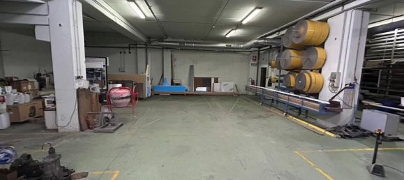 Propriété commerciale à Montcada i Reixac, Spain 4000m² No. 176680 27