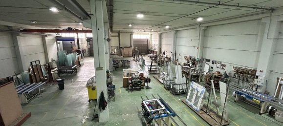 Propriété commerciale à Montcada i Reixac, Spain 4000m² No. 176680 17