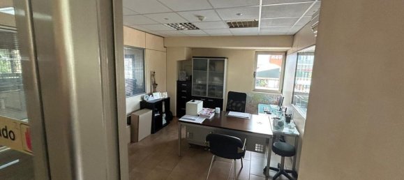 Propriété commerciale à Montcada i Reixac, Spain 4000m² No. 176680 13