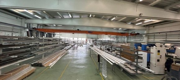 Propriété commerciale à Montcada i Reixac, Spain 4000m² No. 176680 32