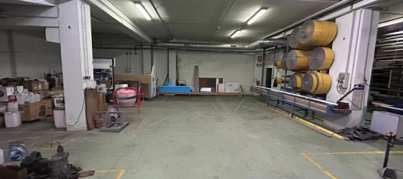 Propriété commerciale à Montcada i Reixac, Spain 4000m² No. 176680 25