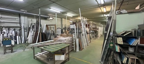 Propriété commerciale à Montcada i Reixac, Spain 4000m² No. 176680 20