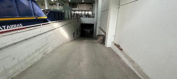 Propriété commerciale à Montcada i Reixac, Spain 4000m² No. 176680 21