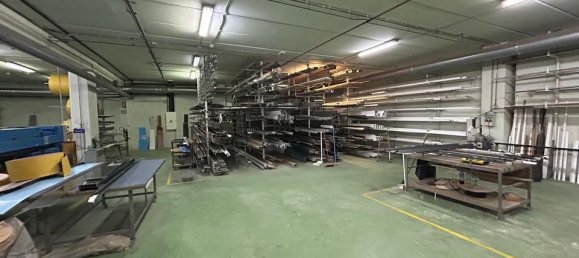 Propriété commerciale à Montcada i Reixac, Spain 4000m² No. 176680 23