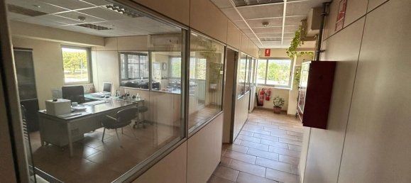 Propriété commerciale à Montcada i Reixac, Spain 4000m² No. 176680 11