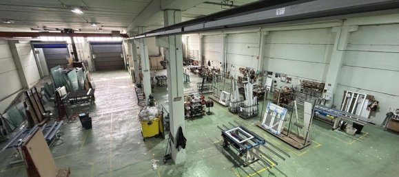 Propriété commerciale à Montcada i Reixac, Spain 4000m² No. 176680 14