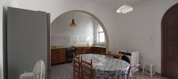 Casa de 4 dormitorios en Zejtun, Malta No. 8066 4