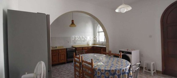 Casa de 4 dormitorios en Zejtun, Malta No. 8066 3