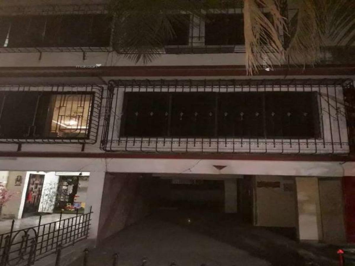 Дом с 4 спальнями в Мумбаи, Индия № 20052