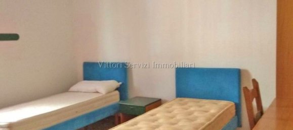 3-salle Appartement à Siena, Italy No. 72360 7