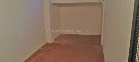 3-salle Appartement à Siena, Italy No. 72360 10