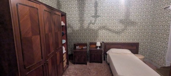 Дом с 5 спальнями в Уэска, Испания № 164408 9