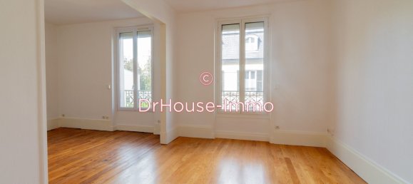 1 bedroom Apartment in Levallois-Perret, France No. 165787 3