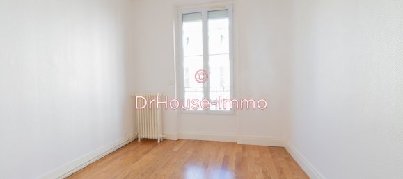 1 bedroom Apartment in Levallois-Perret, France No. 165787 11