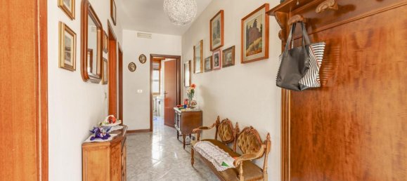 Villa de 8 habitaciónes en Novi di Modena, Italy No. 102807 4