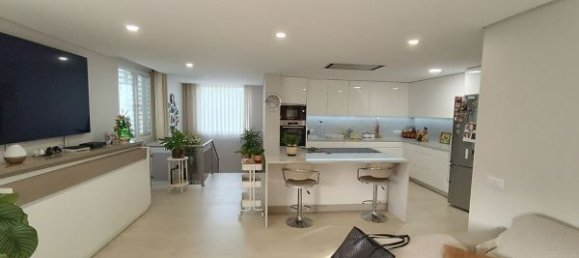 Casa de 5 dormitorios en Quarteira, Portugal No. 57286 3