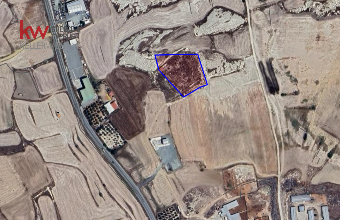 Земельный участок 6398м² в Ларнака, Кипр № 181222