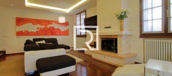 3 Schlafzimmer Villa in Ravenna, Italy, Nr. 221418 6