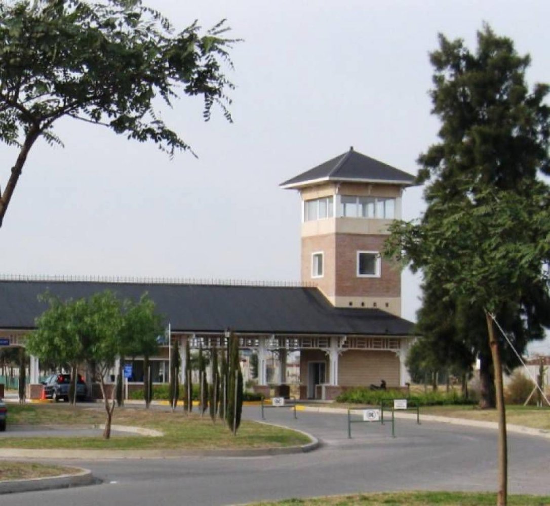  Land in Tigre, Argentina No. 30759