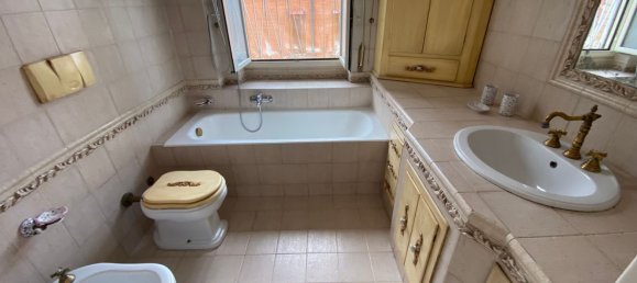 3 Schlafzimmer Wohnung in Rome, Italy, Nr. 348244 19