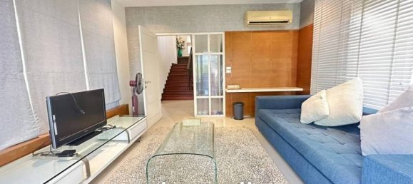 4 bedrooms Villa in Pattaya, Thailand No. 16748 9