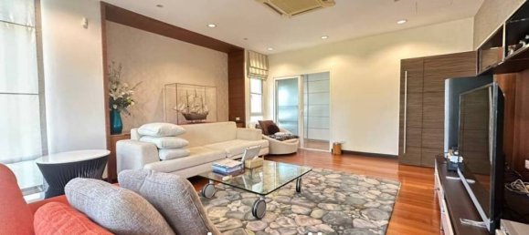 4 bedrooms Villa in Pattaya, Thailand No. 16748 5