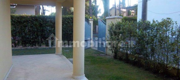 4 bedrooms Villa in Forte dei Marmi, Italy No. 69372 14