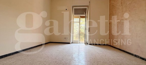3 rooms Apartment in Pagani, Italy No. 261271 11
