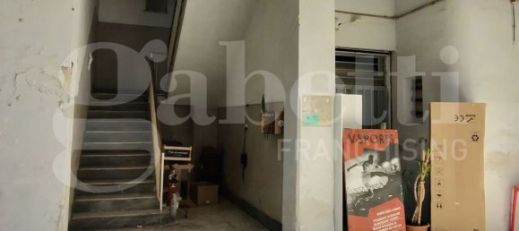 3 rooms Apartment in Pagani, Italy No. 261271 3