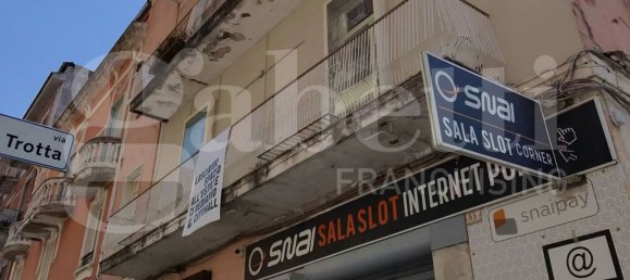 3 rooms Apartment in Pagani, Italy No. 261271 2