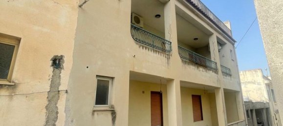 4 rooms Apartment in Venetico, Italy No. 48350 16