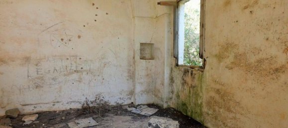 Grundstück in Neviano, Italy 3000m², Nr. 122537 13