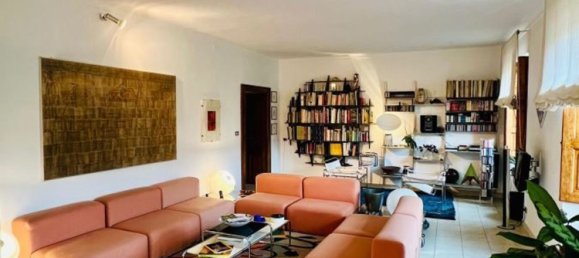 8 bedrooms Apartment in Turin, Italy No. 380301 3