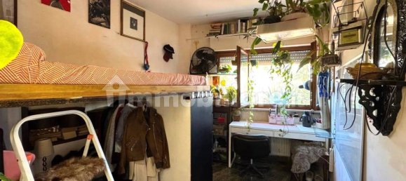 4 bedrooms Apartment in Rome, Italy No. 307685 13