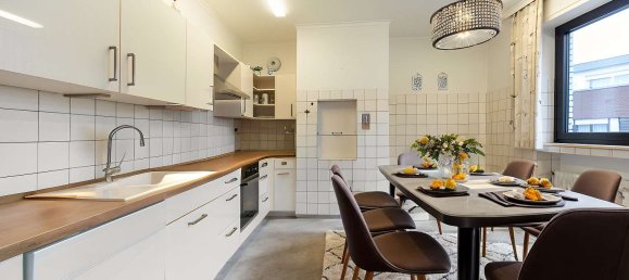 276m² Building in Gutersloh, Germany No. 276249 7