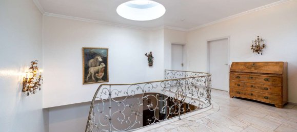 276m² Building in Gutersloh, Germany No. 276249 8