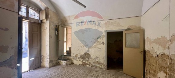 4 Schlafzimmer Haus in Ragusa, Italy, Nr. 380553 5